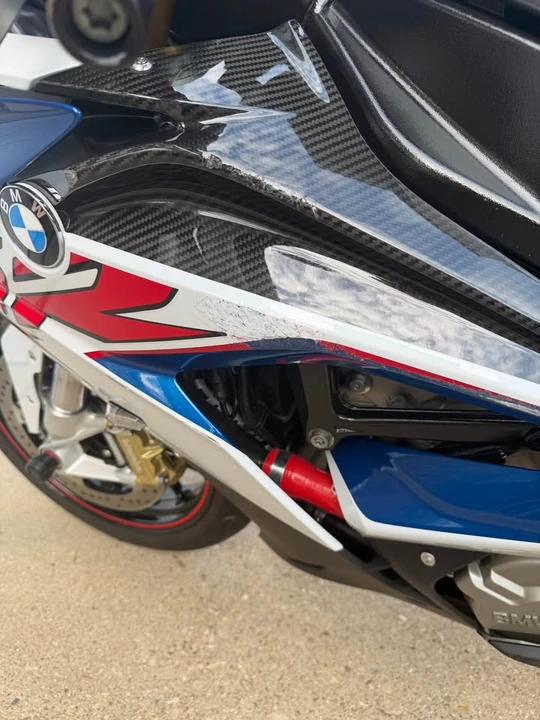 2018 BMW S1000 - Image 8 of 8