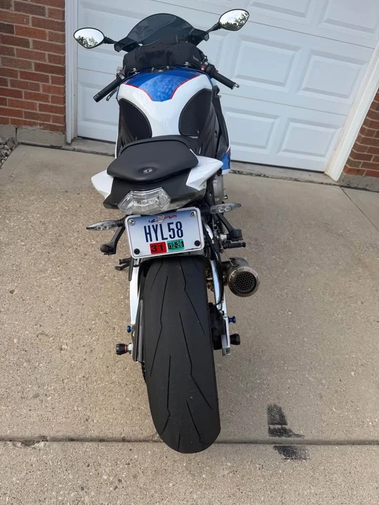2018 BMW S1000 - Image 3 of 8
