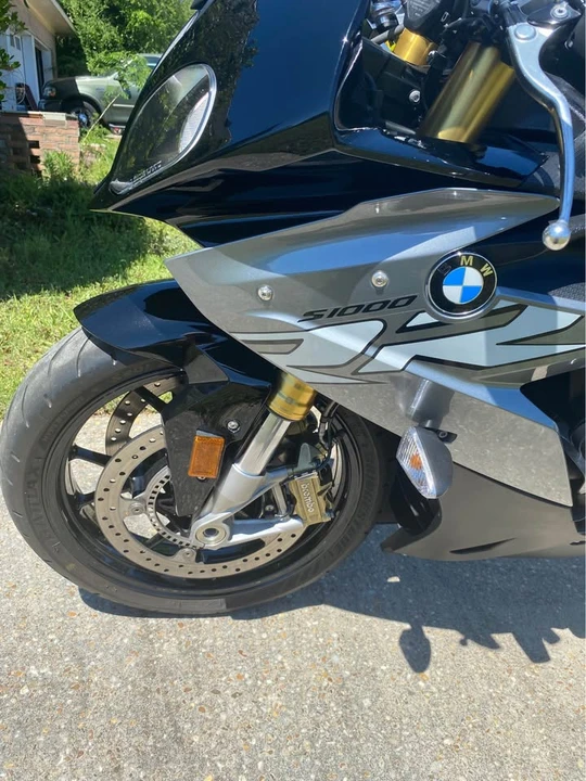 2018 BMW S1000 - Image 15 of 16
