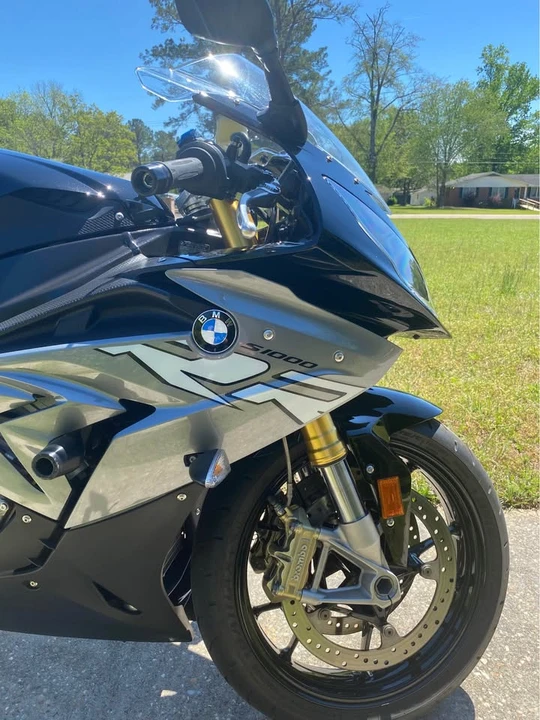 2018 BMW S1000 - Image 3 of 16