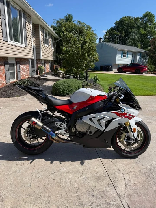2018 BMW S1000 - Image 4 of 10