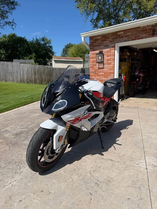 2018 BMW S1000 - Image 8 of 10
