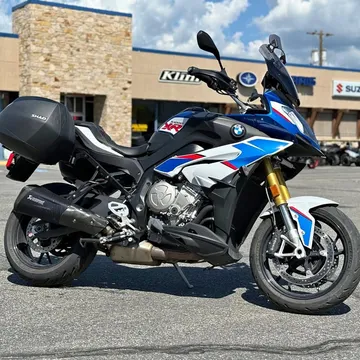 2018 BMW S 1000 XR White/Racing Blue/Red