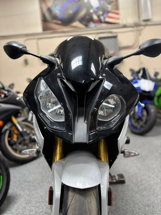 2018 BMW S1000 - Image 3 of 8