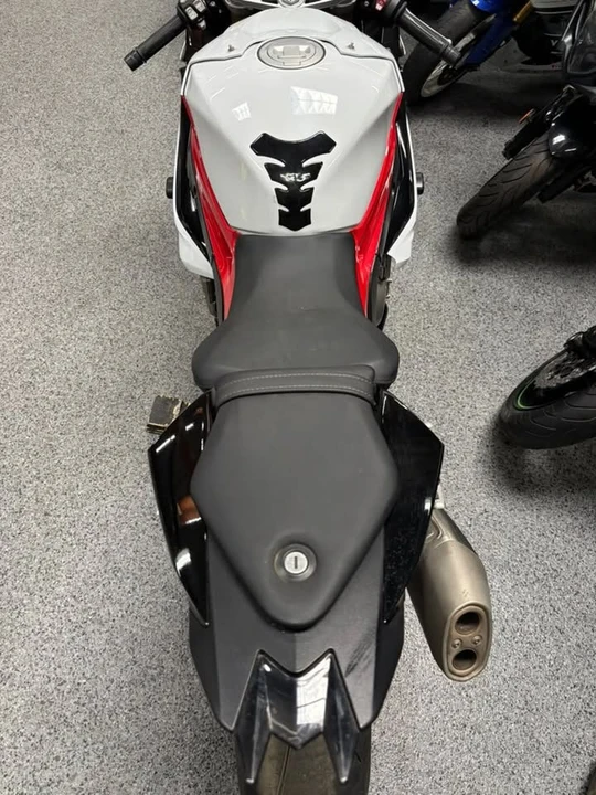 2018 BMW S1000 - Image 7 of 8