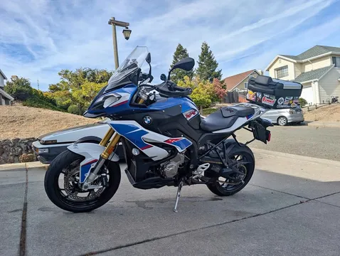 2018 BMW S1000XR