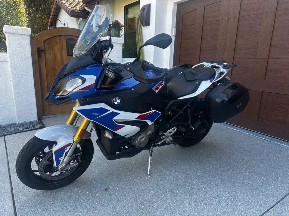 2018 BMW S1000 - Image 3 of 15