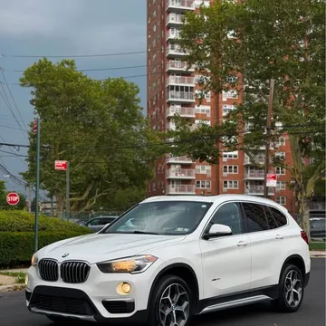 2018 BMW X1 xDrive28i Sport Utility 4D