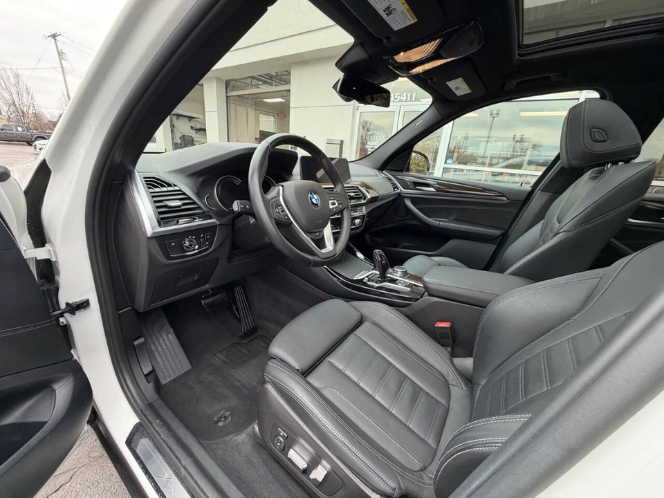 2018 BMW G01 X3 - Image 11 of 25