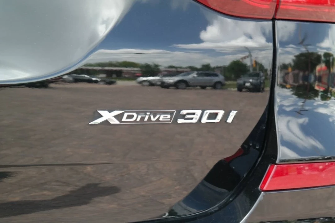 2018 BMW G01 X3 - Image 9 of 21