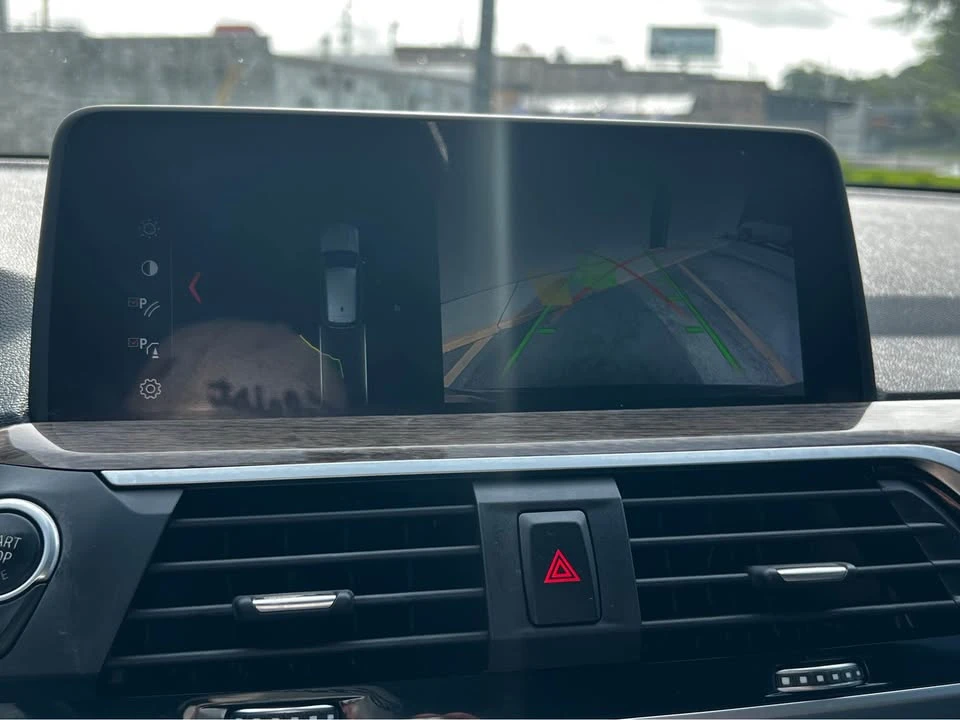 2018 BMW G01 X3 - Image 11 of 17