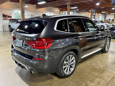 2018 BMW X3 xDrive30i Sport Utility 4D
