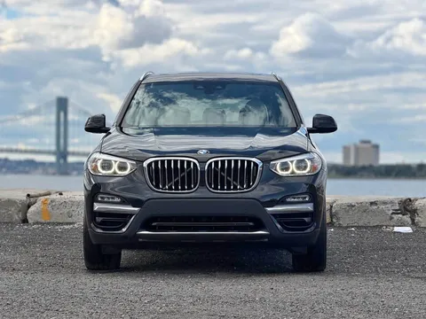 2018 BMW X3 xDrive30i Sport Utility 4D