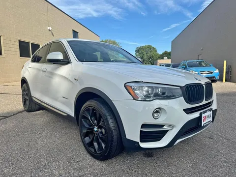 2018 BMW X4 xDrive28i Sport Utility 4D