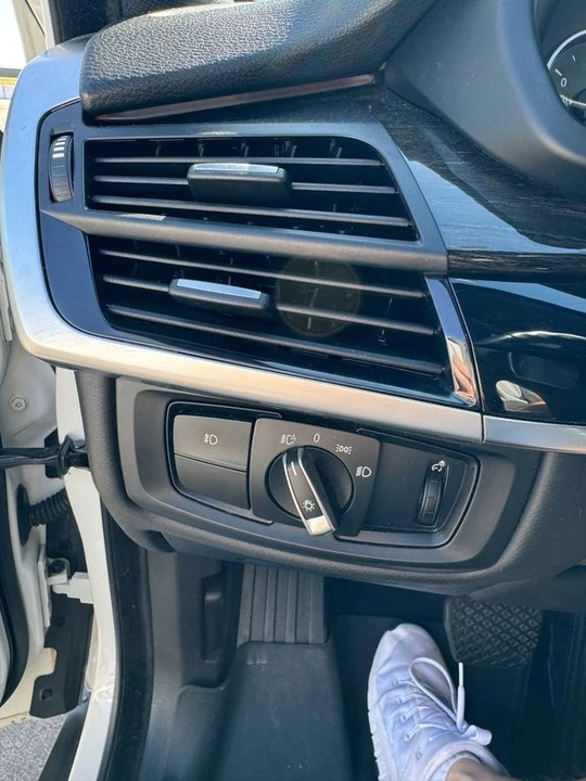 2018 BMW X5 - Image 10 of 23