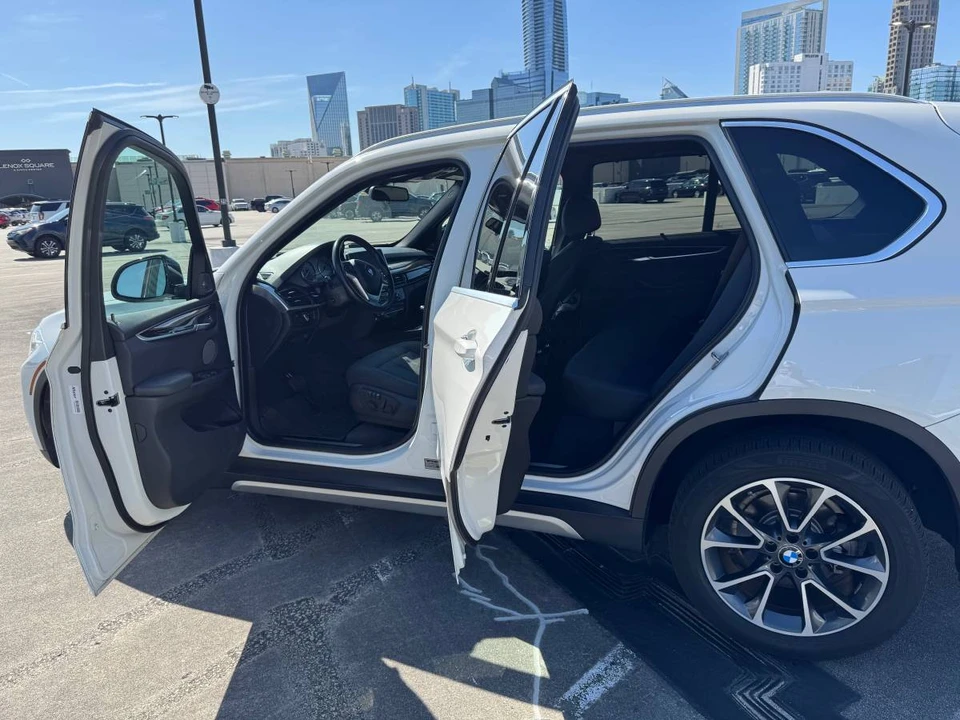 2018 BMW X5 - Image 8 of 23