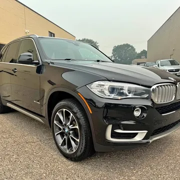 2018 BMW X5 xDrive35i Sport Utility 4D