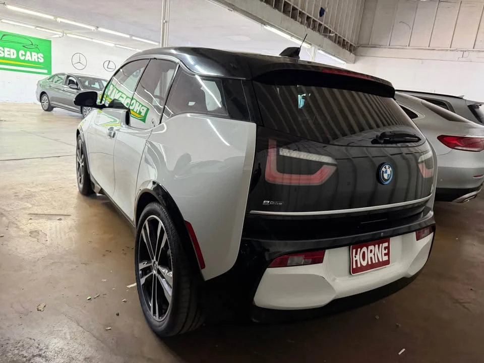 2018 BMW i3 - Image 4 of 4