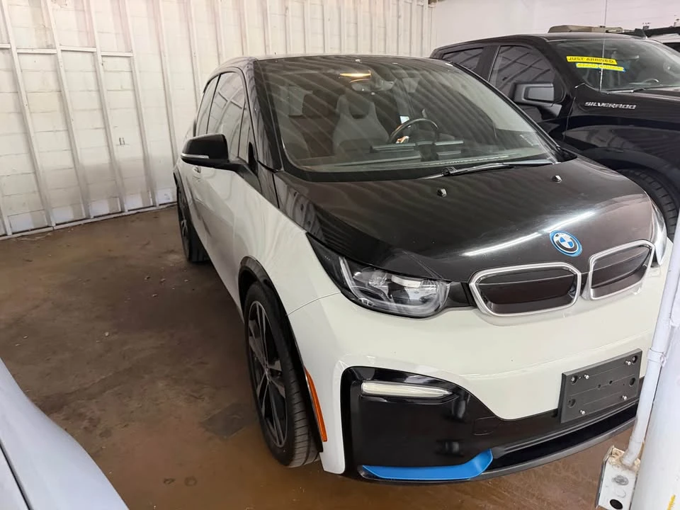 2018 BMW i3 - Image 2 of 4