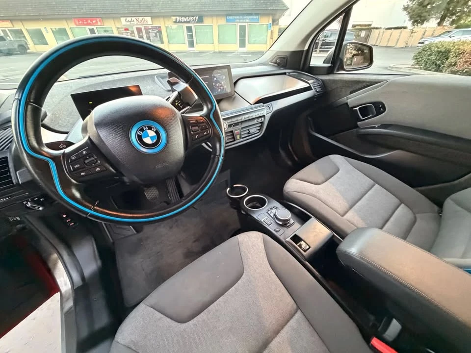2018 BMW i3 - Image 9 of 11
