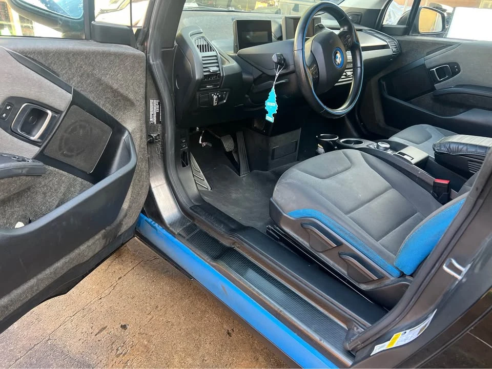 2018 BMW i3 - Image 7 of 10