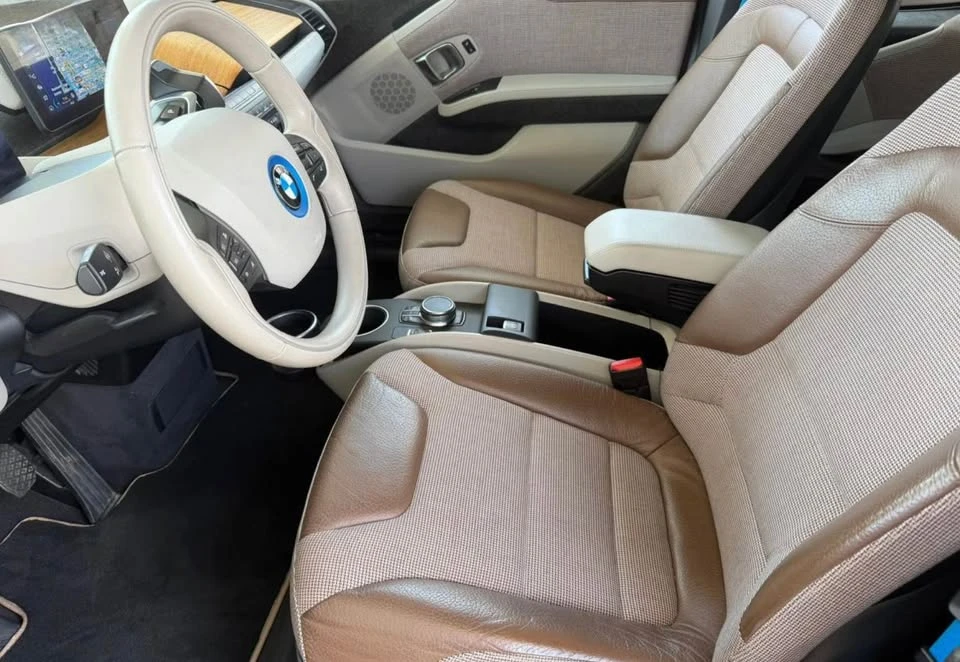2018 BMW i3 - Image 10 of 16