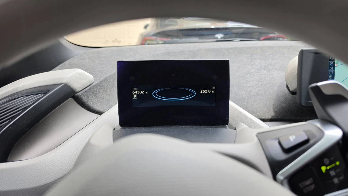 2018 BMW i3 - Image 14 of 21