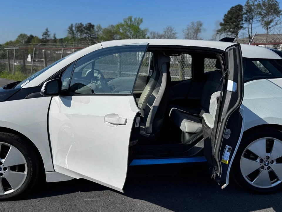 2018 BMW i3 - Image 5 of 9