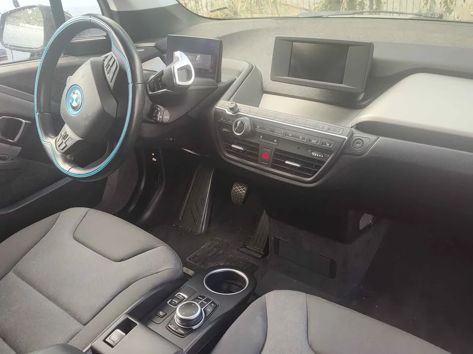 2018 BMW i3 - Image 16 of 20