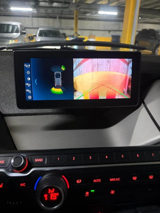 2018 BMW i3 - Image 7 of 8