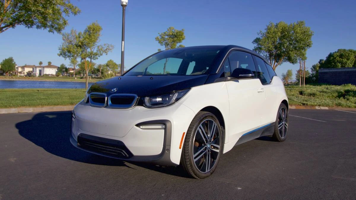 2018 BMW i3 - Image 2 of 24