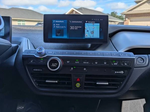 2018 BMW i3 - Image 19 of 21