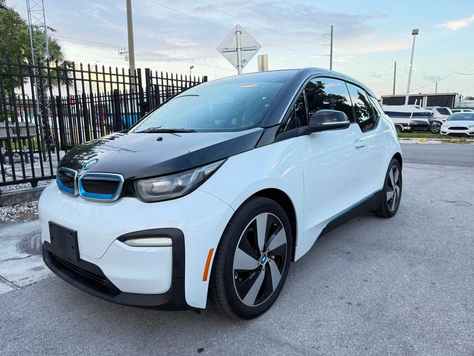 2018 BMW i3 - Image 2 of 7