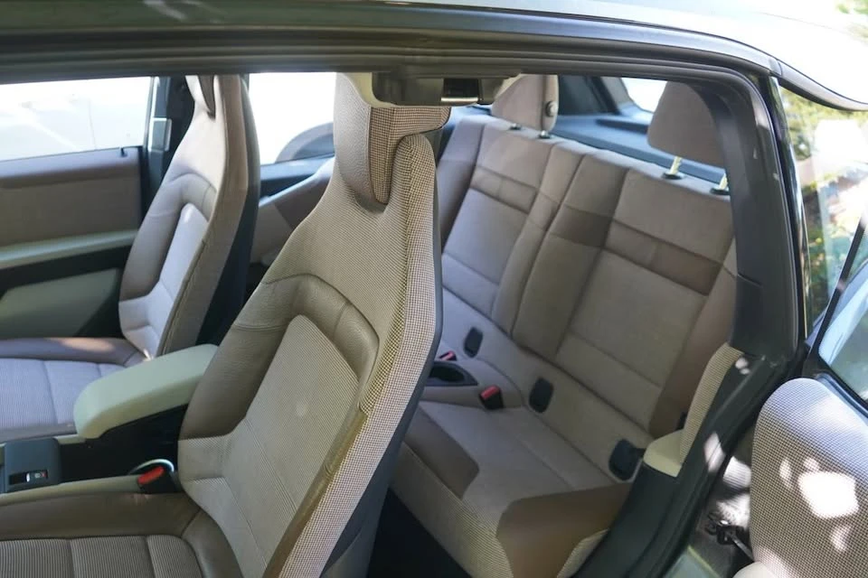 2018 BMW i3 - Image 11 of 14