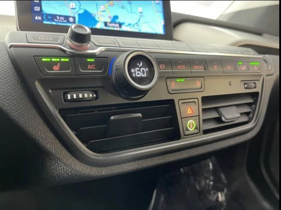 2018 BMW i3 - Image 10 of 11
