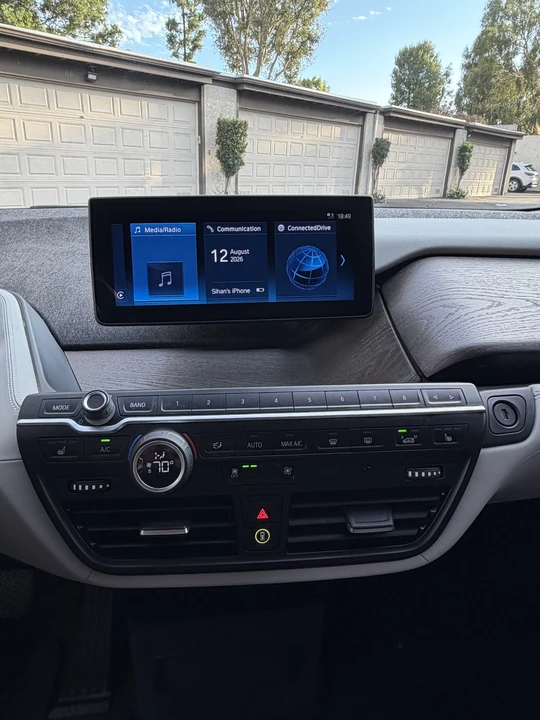 2018 BMW i3 - Image 26 of 31