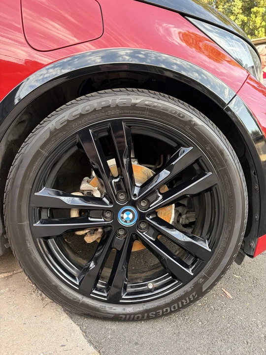 2018 BMW i3 - Image 17 of 31