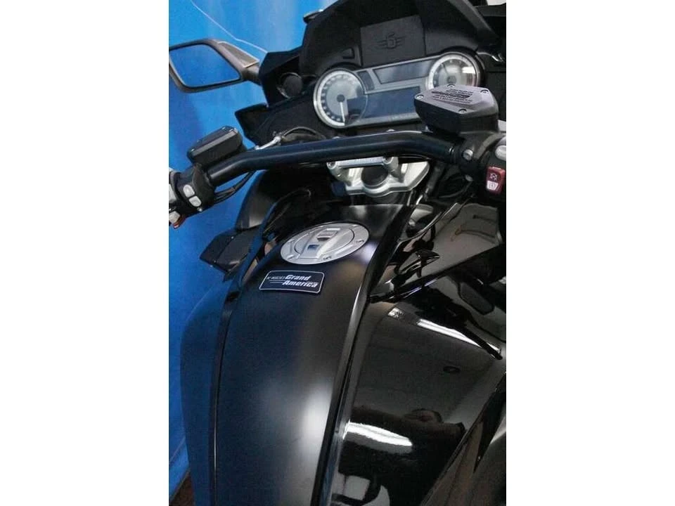 2018 BMW K1600 - Image 10 of 10