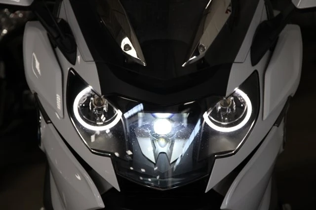 2018 BMW K1600 - Image 14 of 20