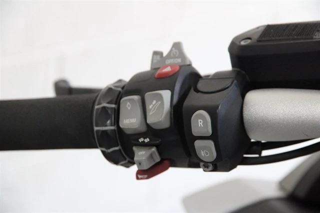 2018 BMW K1600 - Image 15 of 20