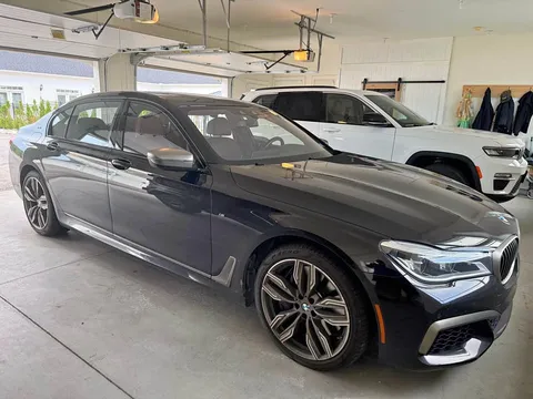 2018 BMW M760i V12