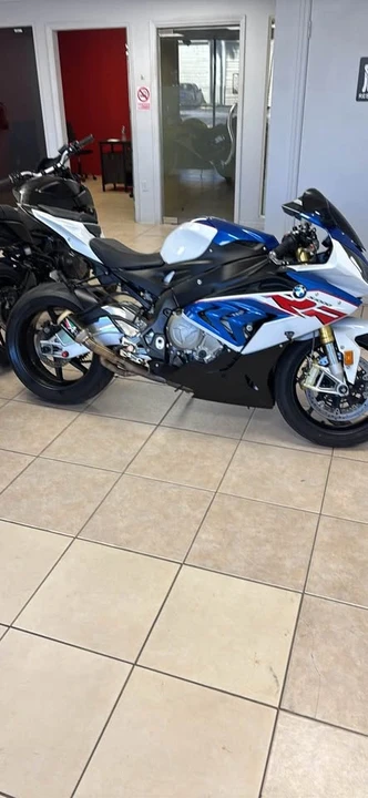 2018 BMW S1000 - Image 2 of 7
