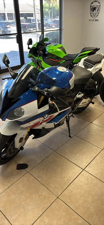 2018 BMW S1000 - Image 7 of 7