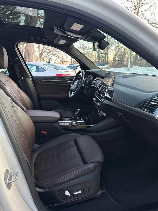 2018 BMW G01 X3 - Image 11 of 20