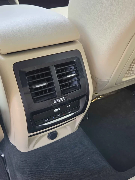 2018 BMW G01 X3 - Image 7 of 12