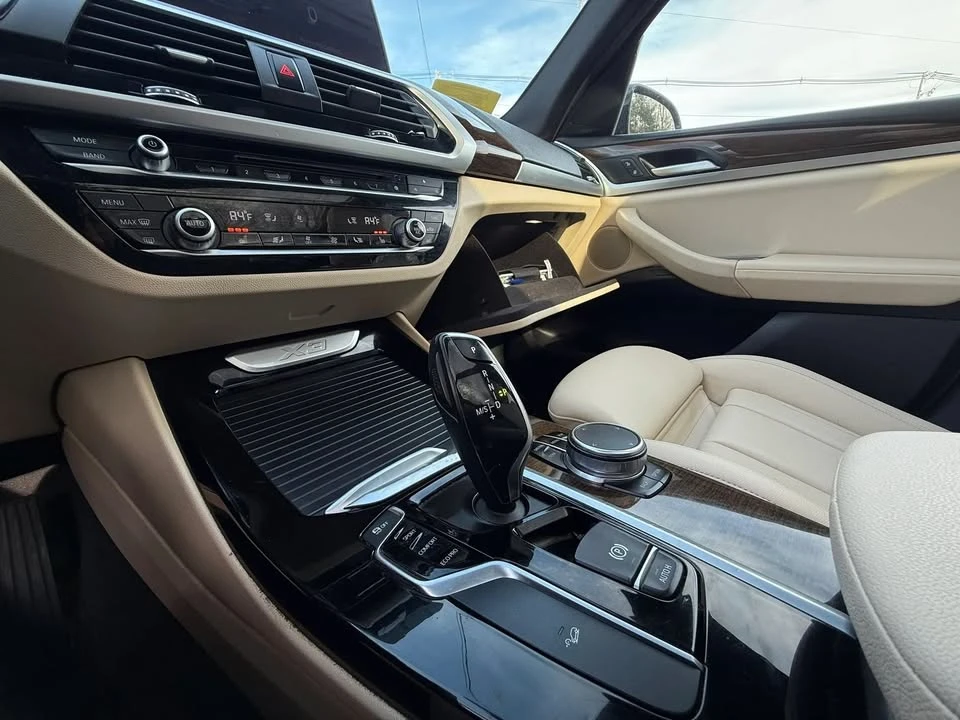 2018 BMW G01 X3 - Image 16 of 19