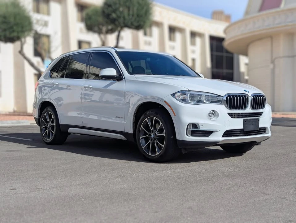 2018 BMW F15 X5 - Image 2 of 10
