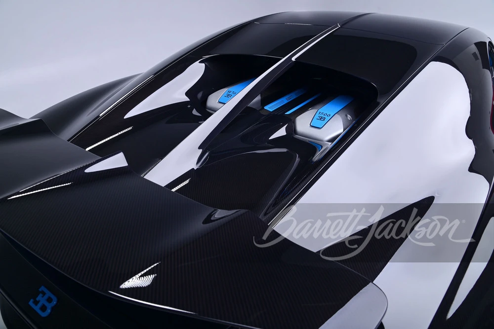 2018 Bugatti Chiron - Image 29 of 31