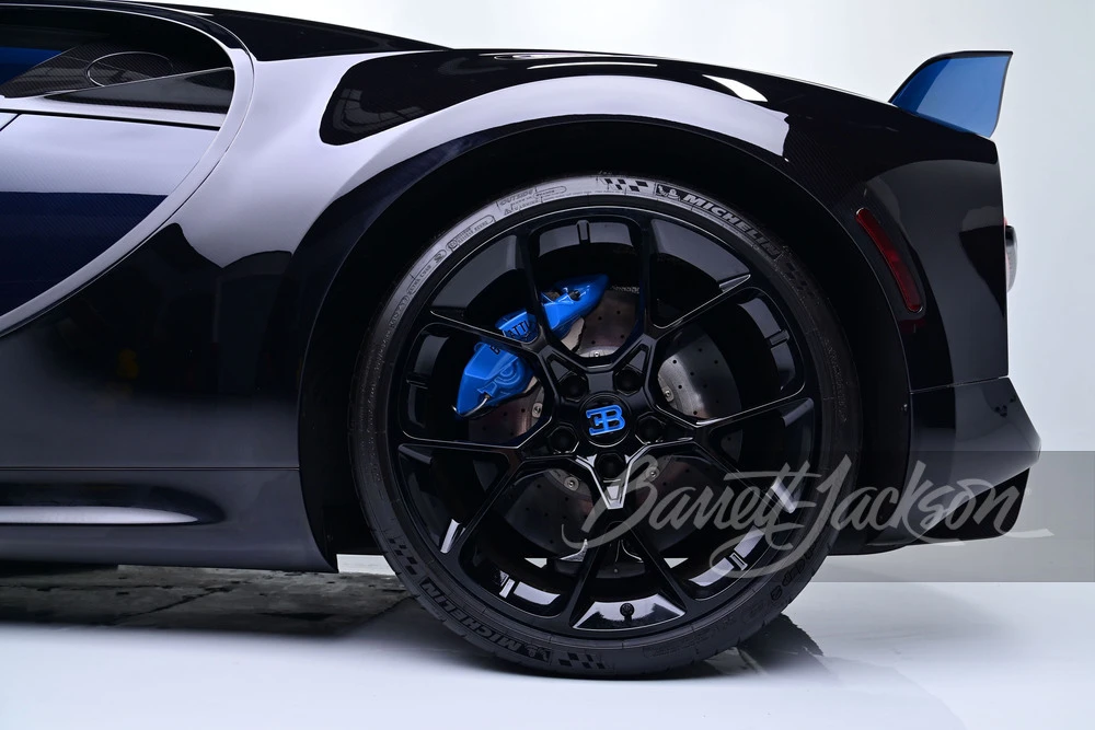 2018 Bugatti Chiron - Image 31 of 31