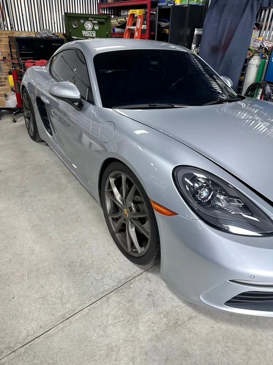 2018 Porsche 718 Cayman - Image 2 of 4